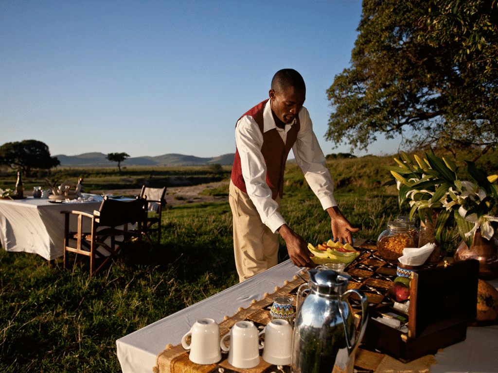 Bush Breakfast vs Sundowner